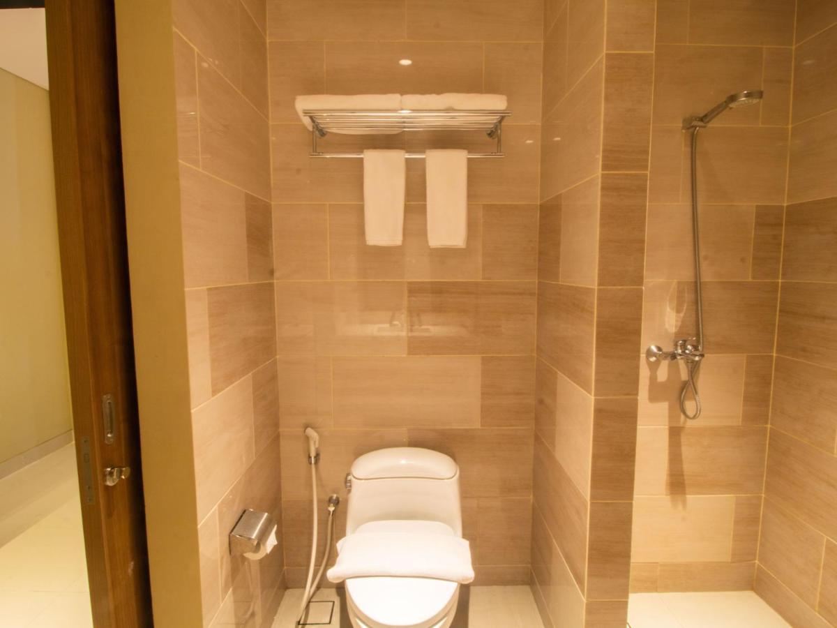 Prime Park & Convention Lombok Hotel 4*